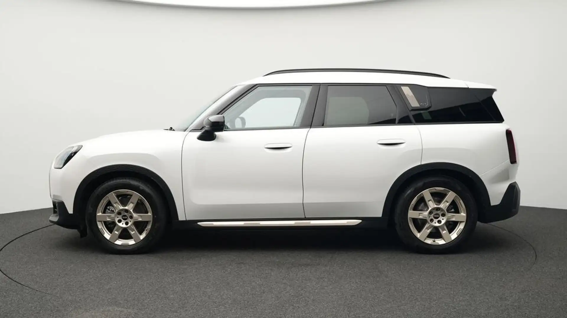 MINI Countryman SE All4 Favoured Trim Blanc - 2
