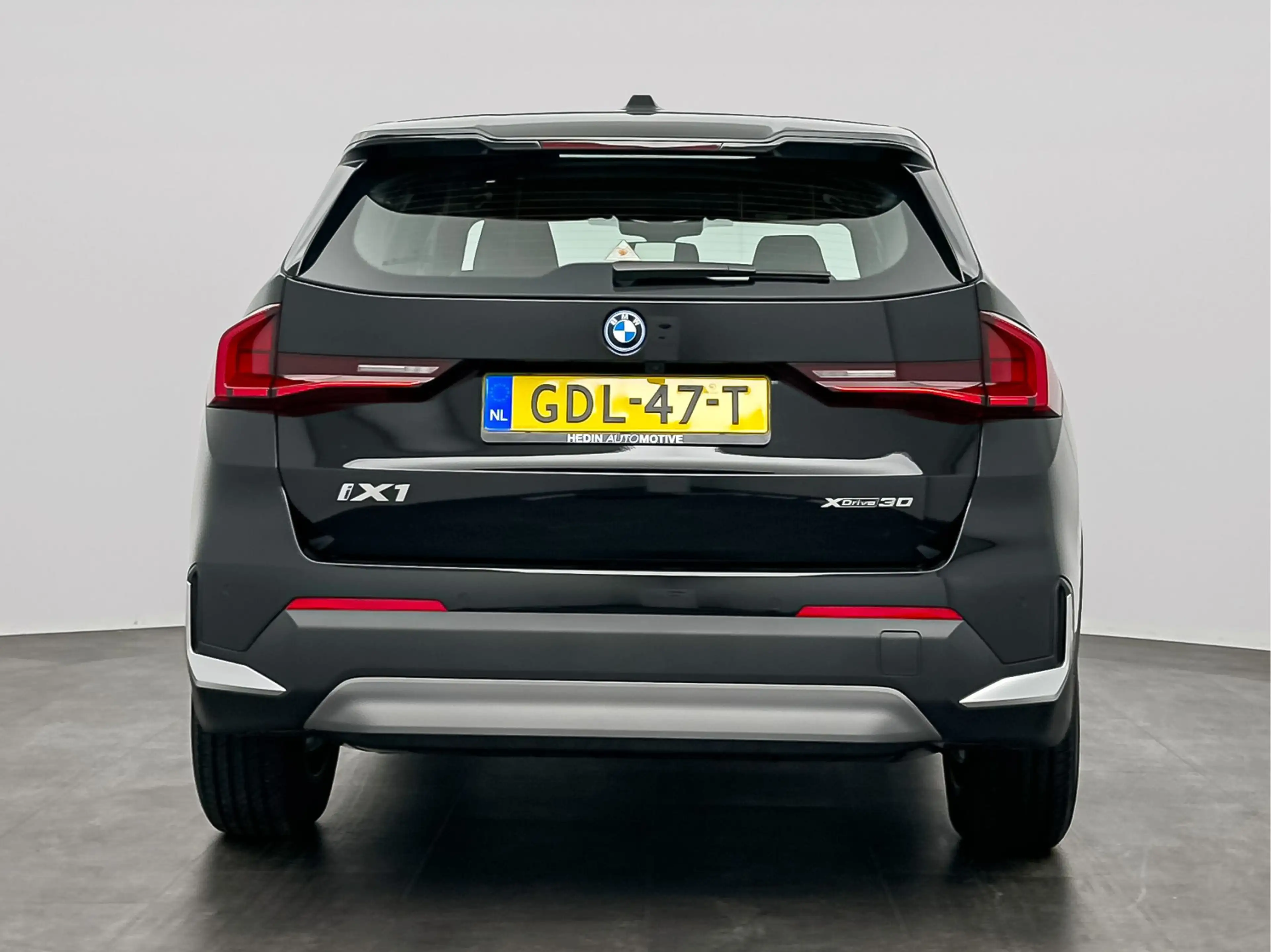 BMW iX1 xDrive30 67 kWh | Adaptief M Onderstel | DAB-tuner — photo 5