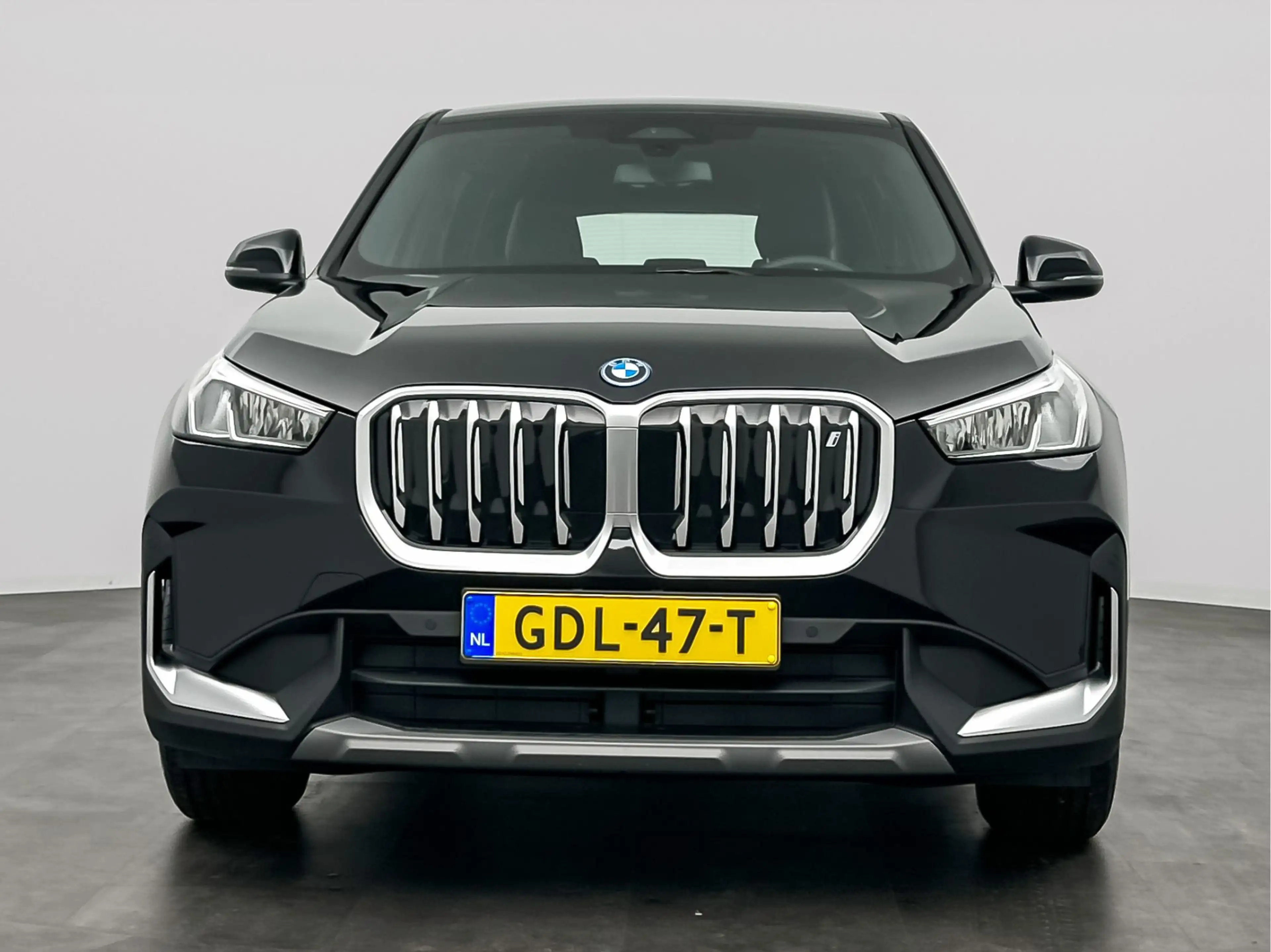 BMW iX1 xDrive30 67 kWh | Adaptief M Onderstel | DAB-tuner — photo 6