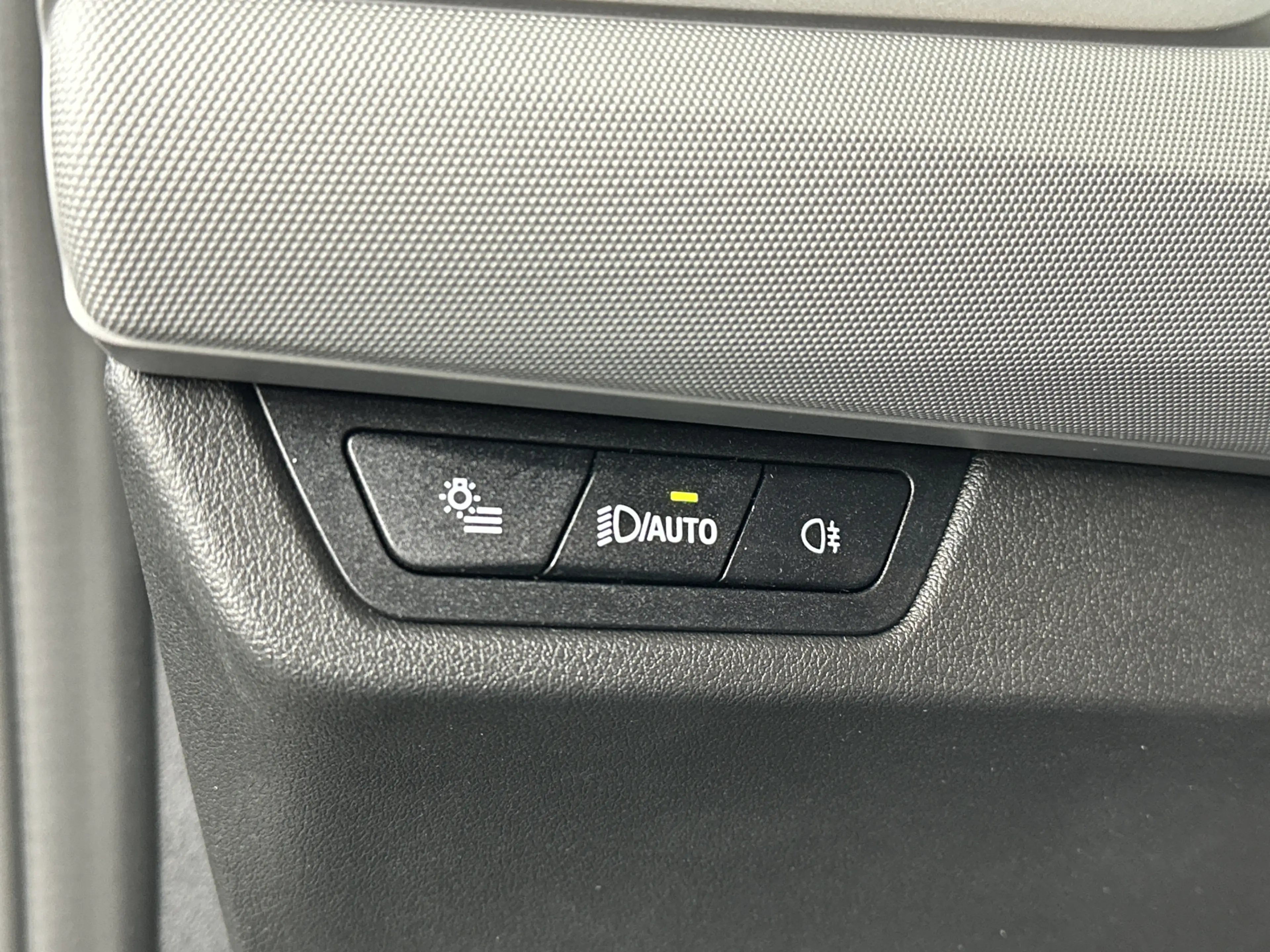 BMW iX1 xDrive30 67 kWh | Adaptief M Onderstel | DAB-tuner — photo 13
