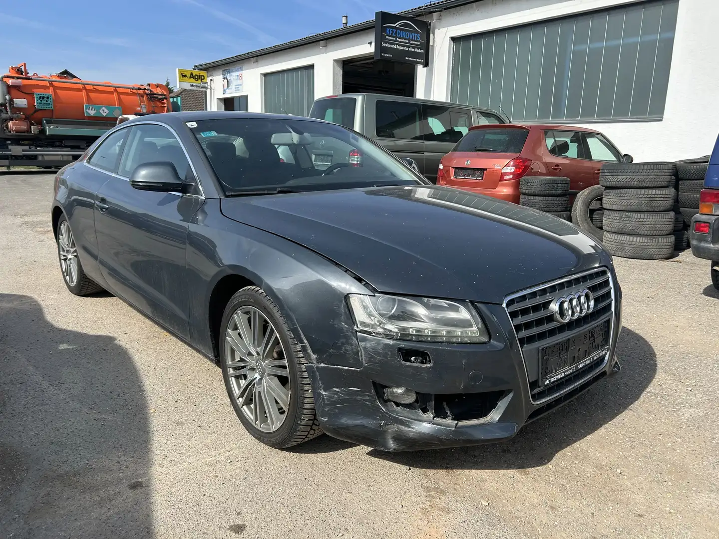 Audi A5 2.7 TDI Grau - 1