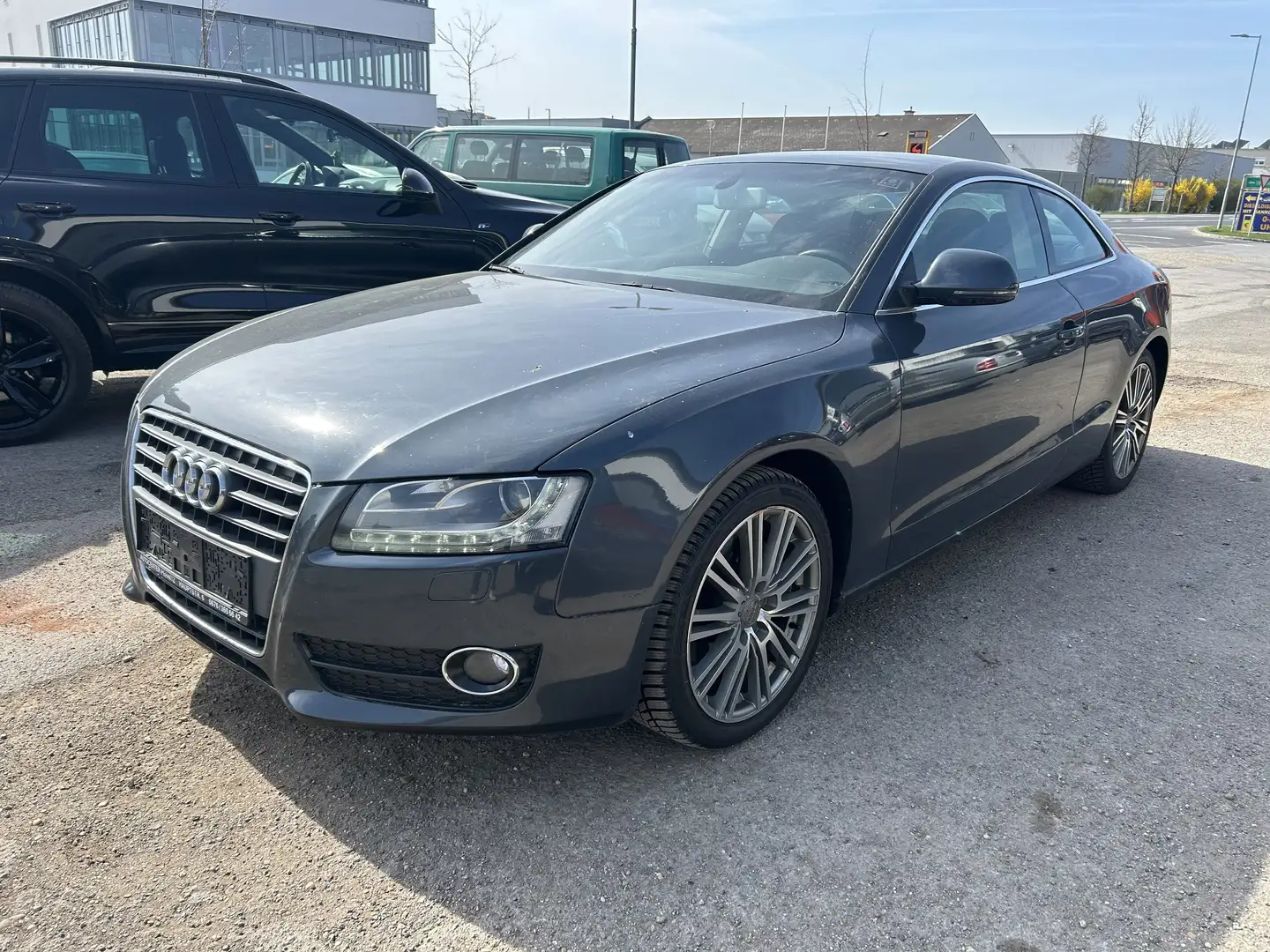 Audi A5 2.7 TDI Grau - 2
