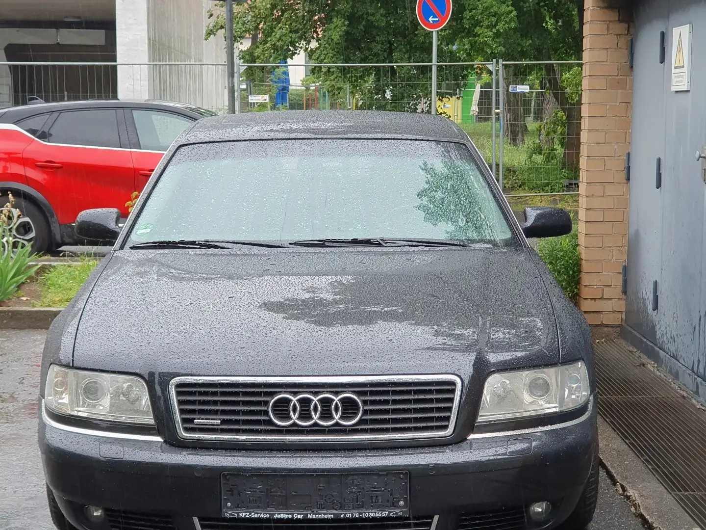 Audi A8 2.8 quattro - 1