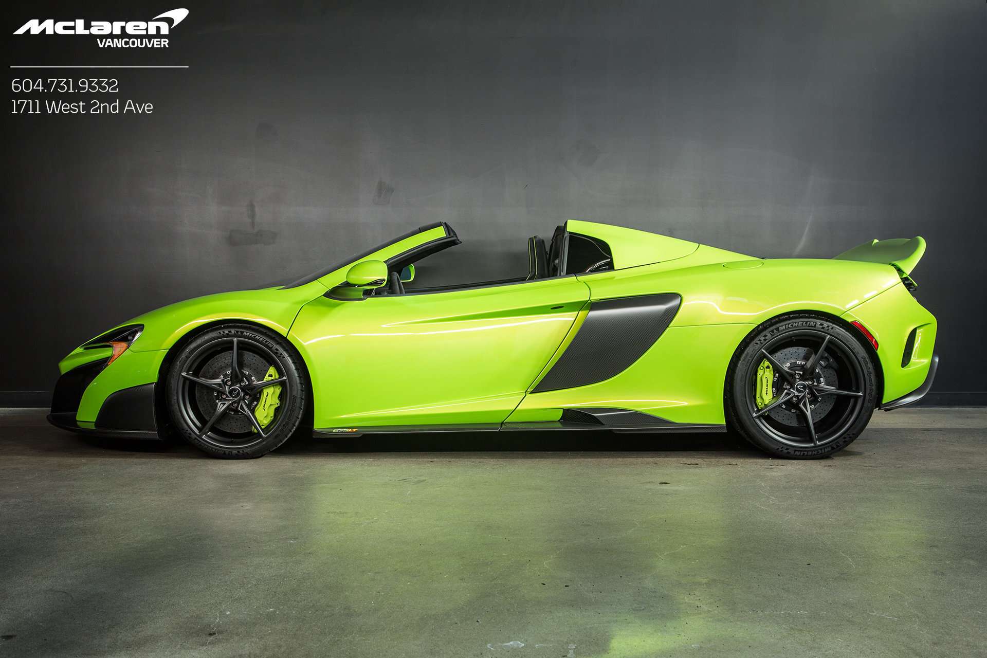 2016 McLaren 675 Spider | Factory Apple CarPlay | 1-Year McLaren Qu