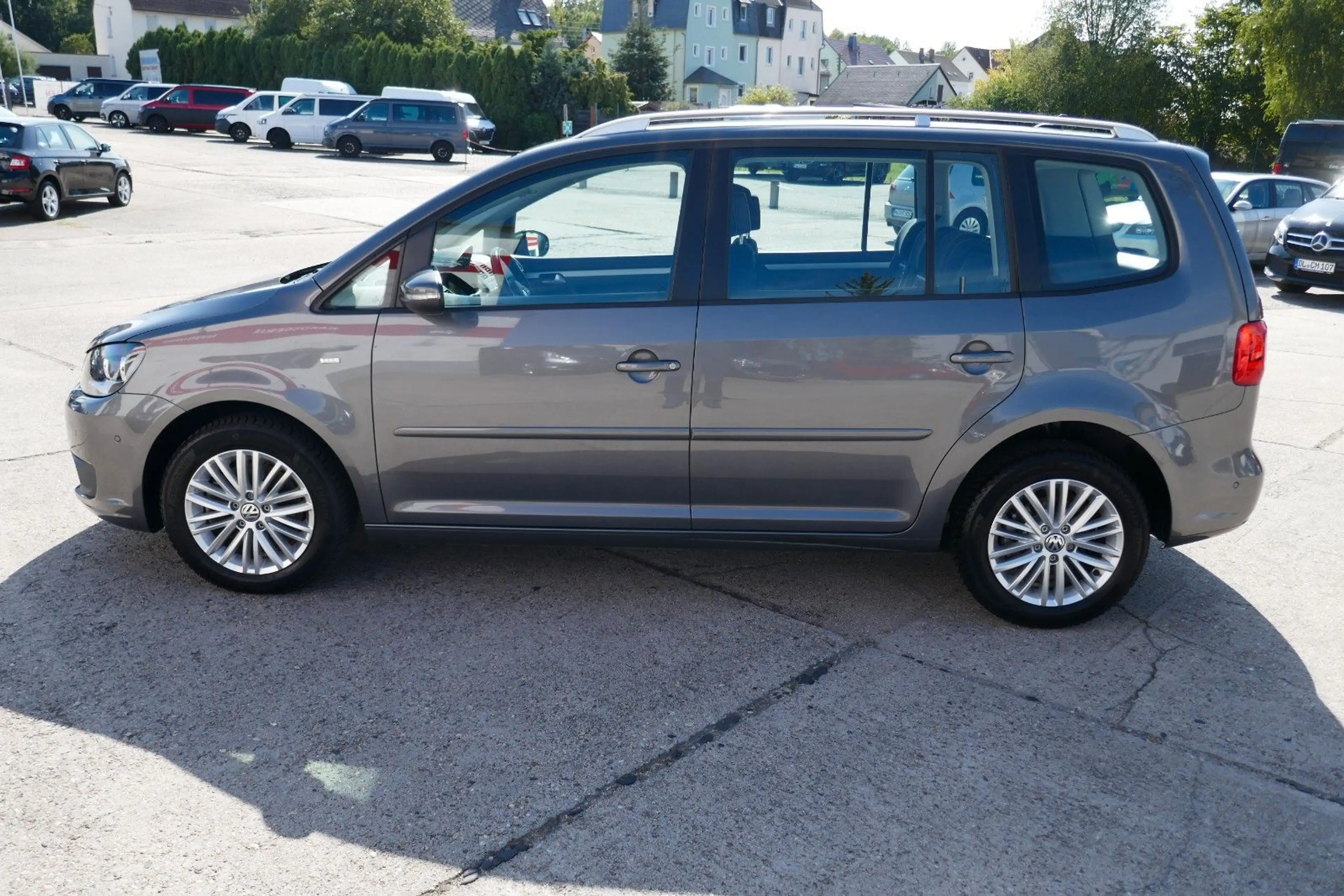 Volkswagen Touran Cup DSG/Navi/Alarm/SHZ — photo 5