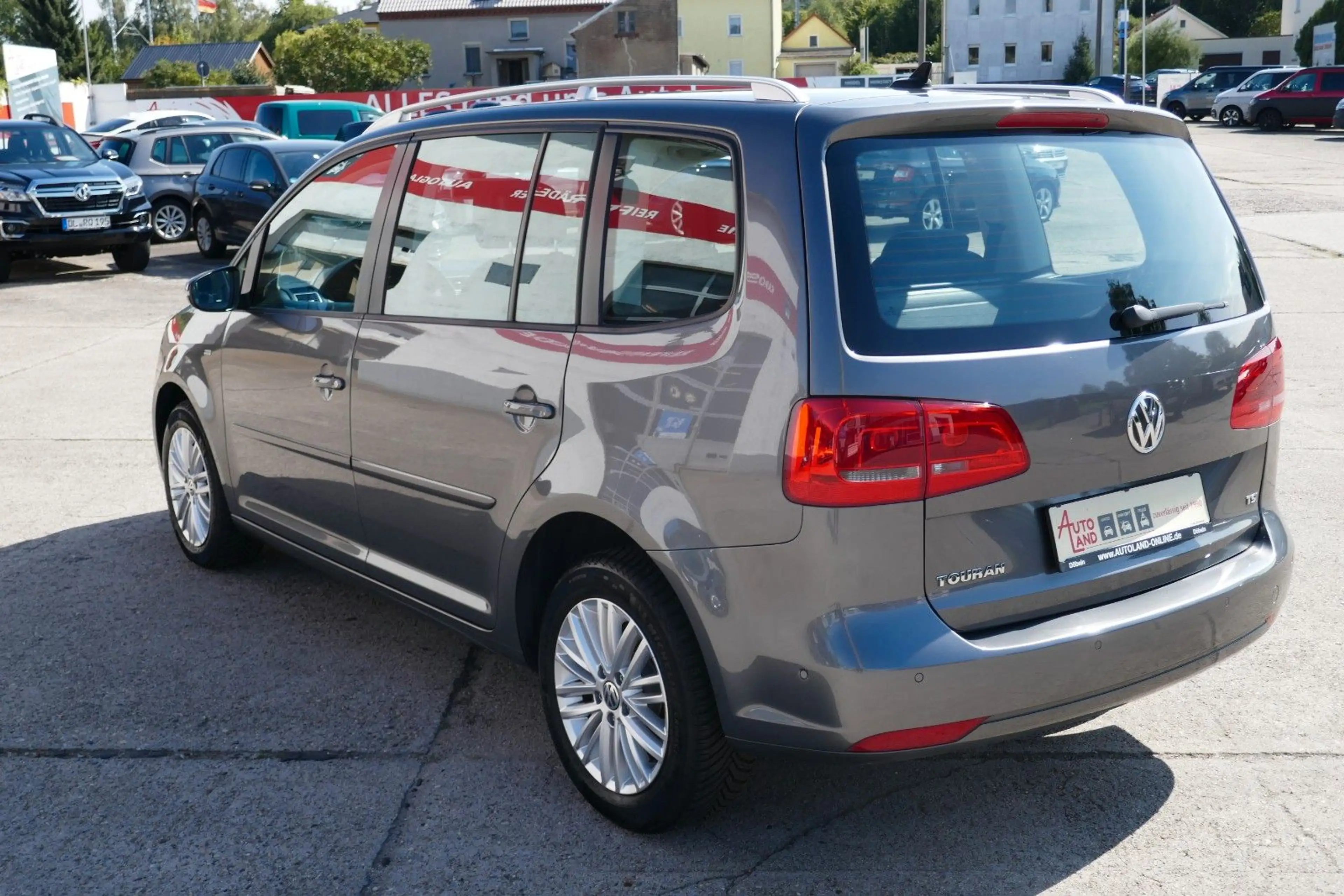 Volkswagen Touran Cup DSG/Navi/Alarm/SHZ — photo 4