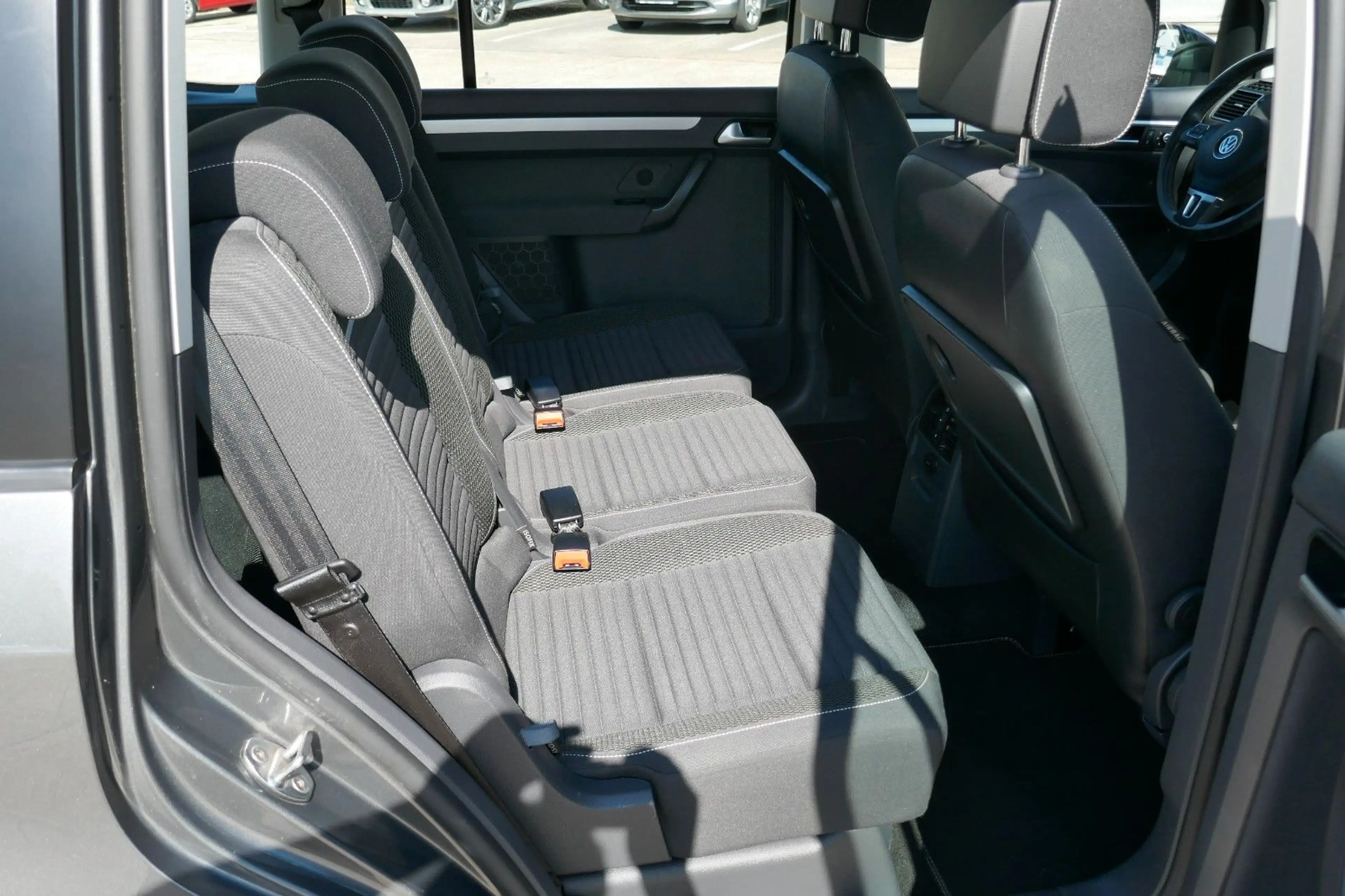 Volkswagen Touran Cup DSG/Navi/Alarm/SHZ — photo 9