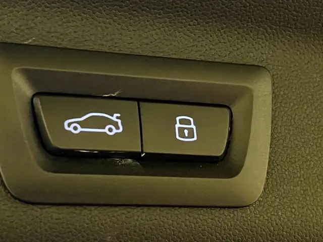 Mini Countryman view 8