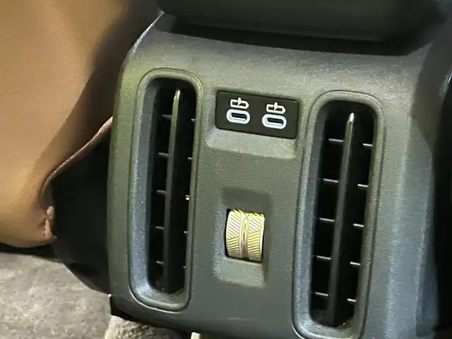 Mini Countryman view 14