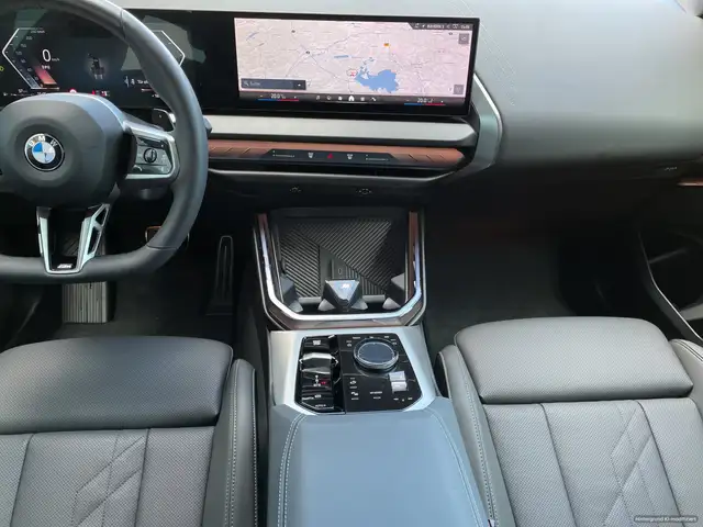 BMW X3 view 7