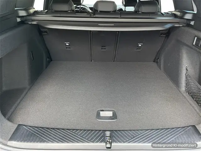BMW X3 view 12
