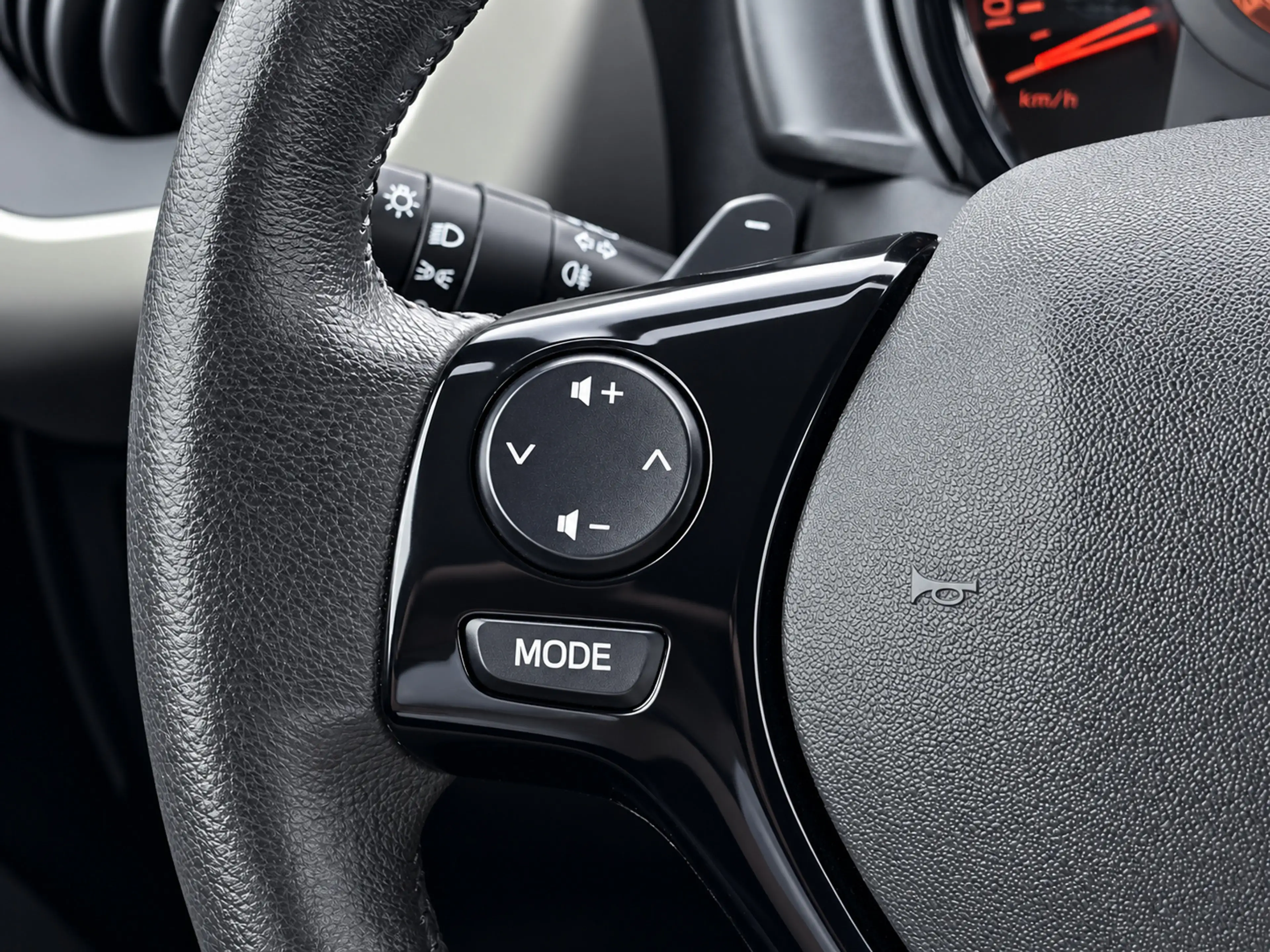 Peugeot 108 1.0 e-VTi Active | Bluetooth | Airco — photo 12