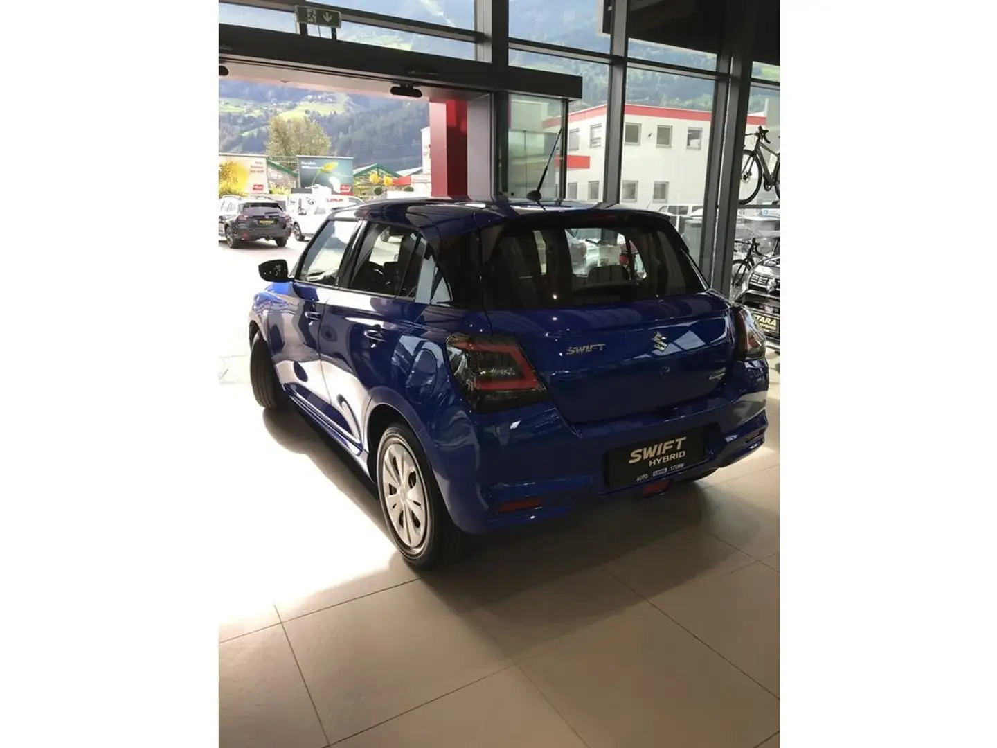 Suzuki Swift 1.2 Dualjet Hybrid  Clear 2WD Blau - 2