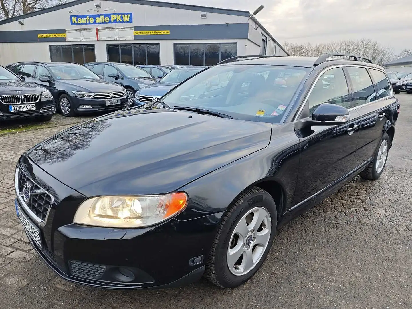 Volvo V70 FlexiFuel 2.0 Flexi Fuel (DRIVe) Summum Schwarz - 1