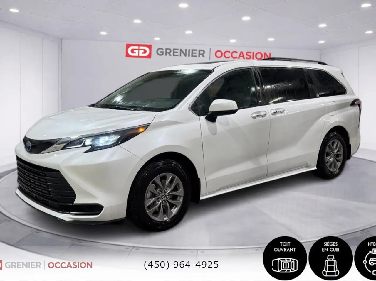 Toyota Sienna снимка Toyota Sienna