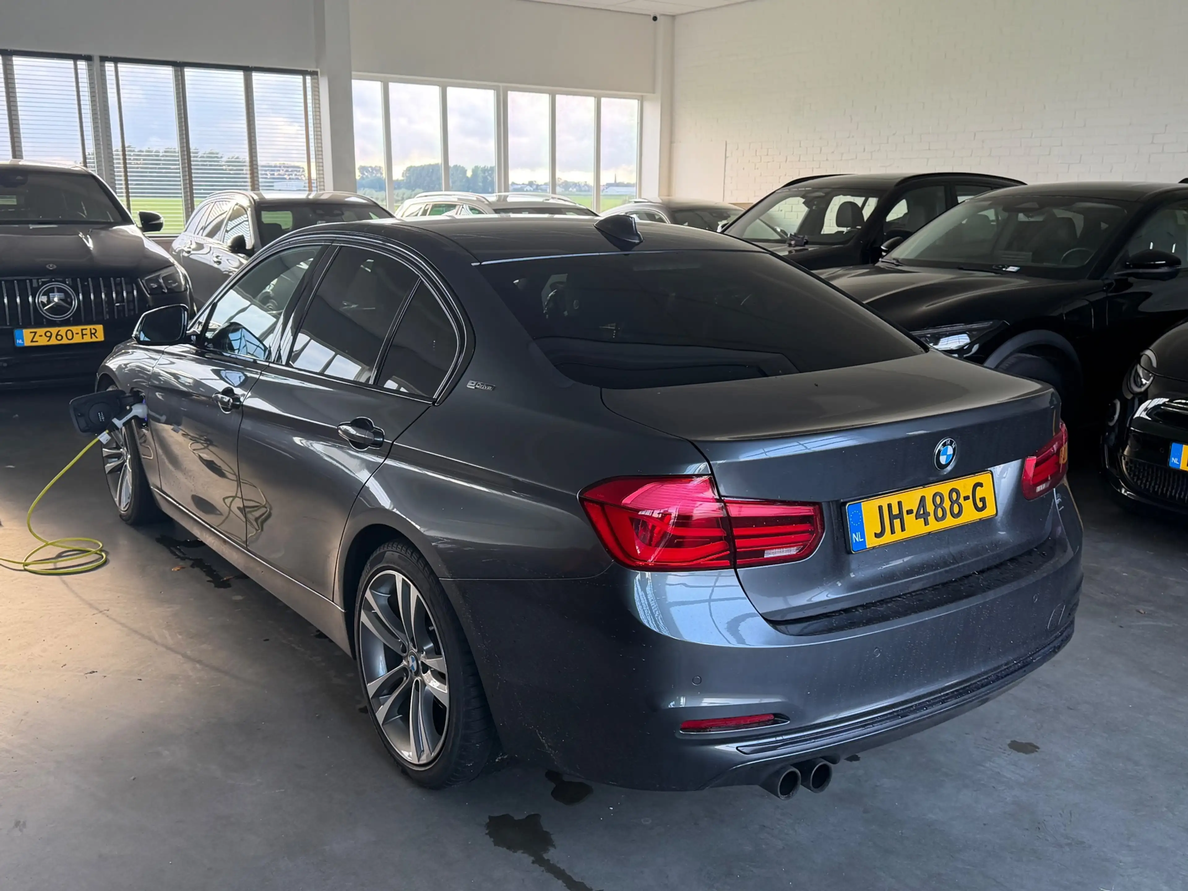 BMW 330 3-serie 330e | M Sport | SOH 88% | Adapt. Cruise | — photo 5