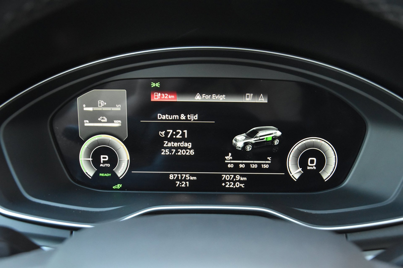 Audi Q5 Sportback 50 TFSI e S edition SQ5 Style PANODAK|TR — photo 31