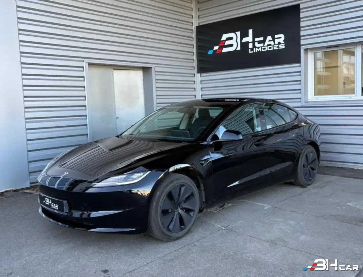 Tesla Model 3 Highland Propulsion 275 RWD Noir - 2