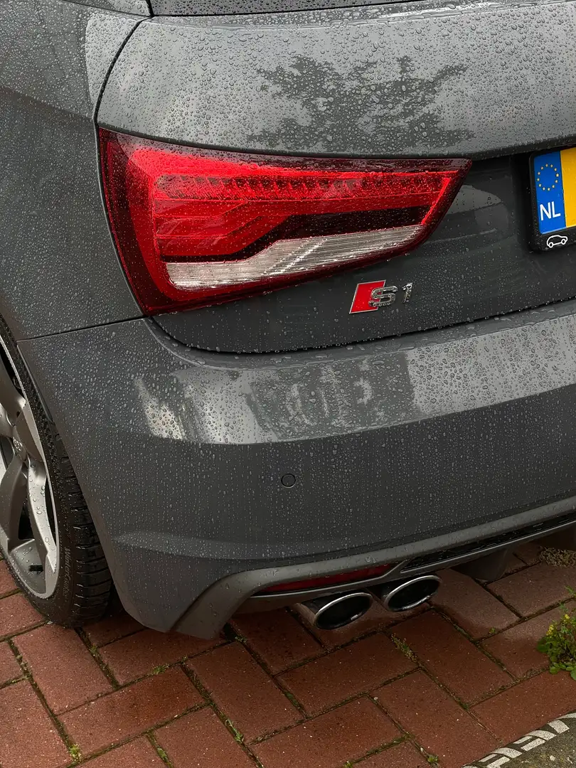 Audi S1 2.0 TFSI Sportback Quattro Gri - 2