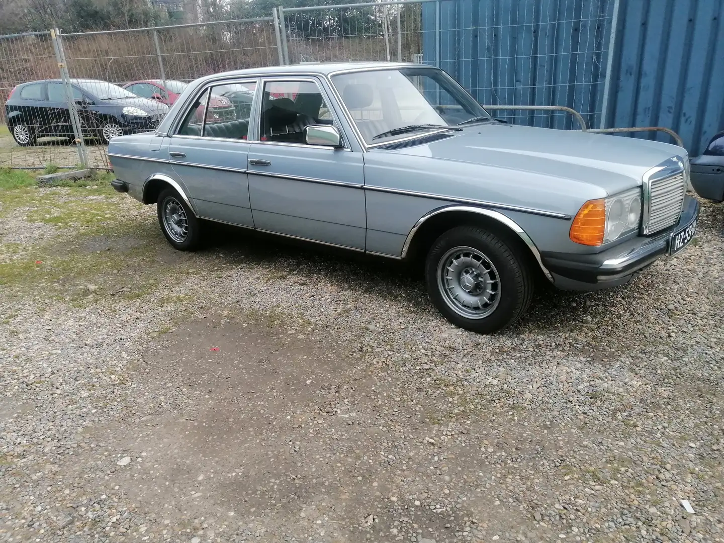 Mercedes-Benz 200 200 Blauw - 1