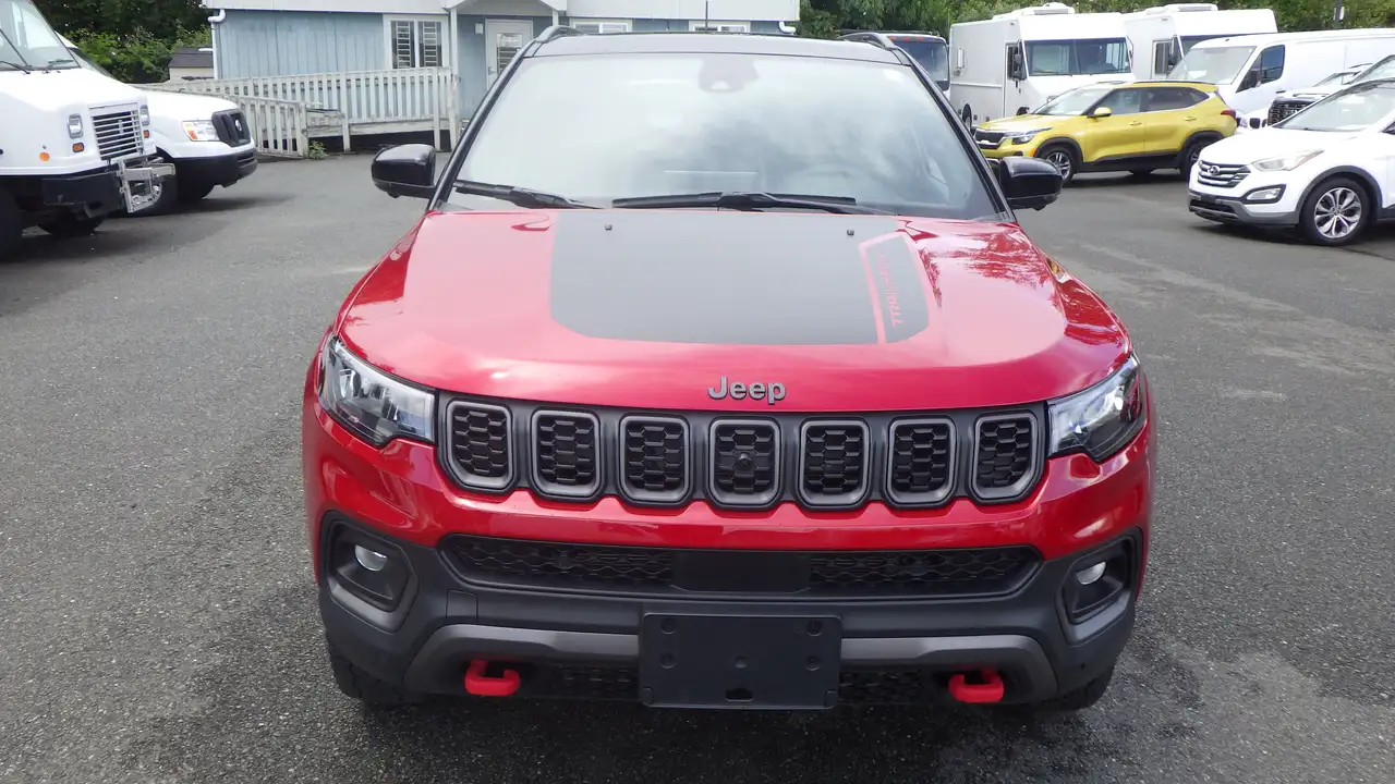 Jeep Compass photo Jeep Compass