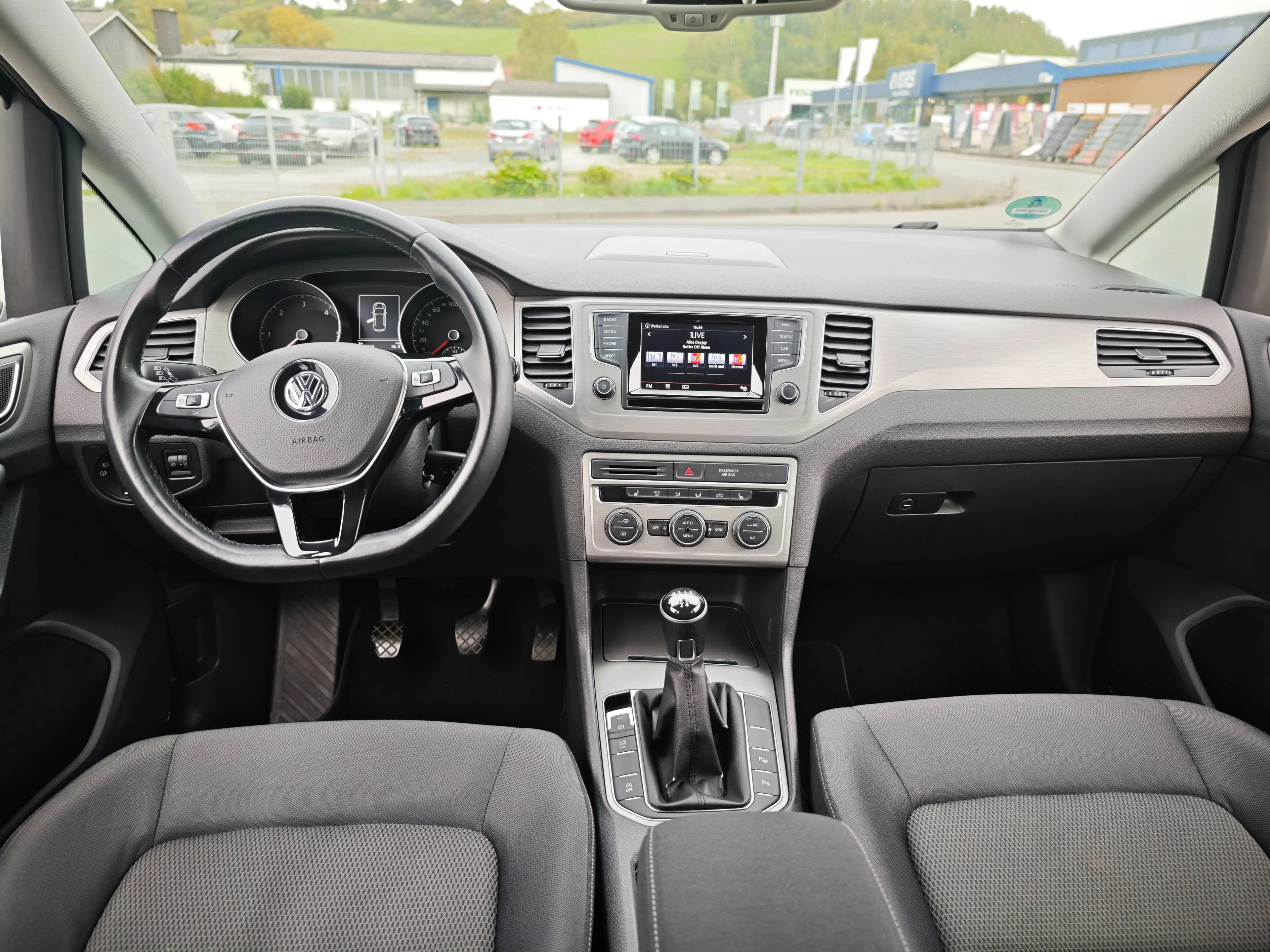 Volkswagen Golf Sportsvan Comfortline BMT/Start-Stop — photo 9