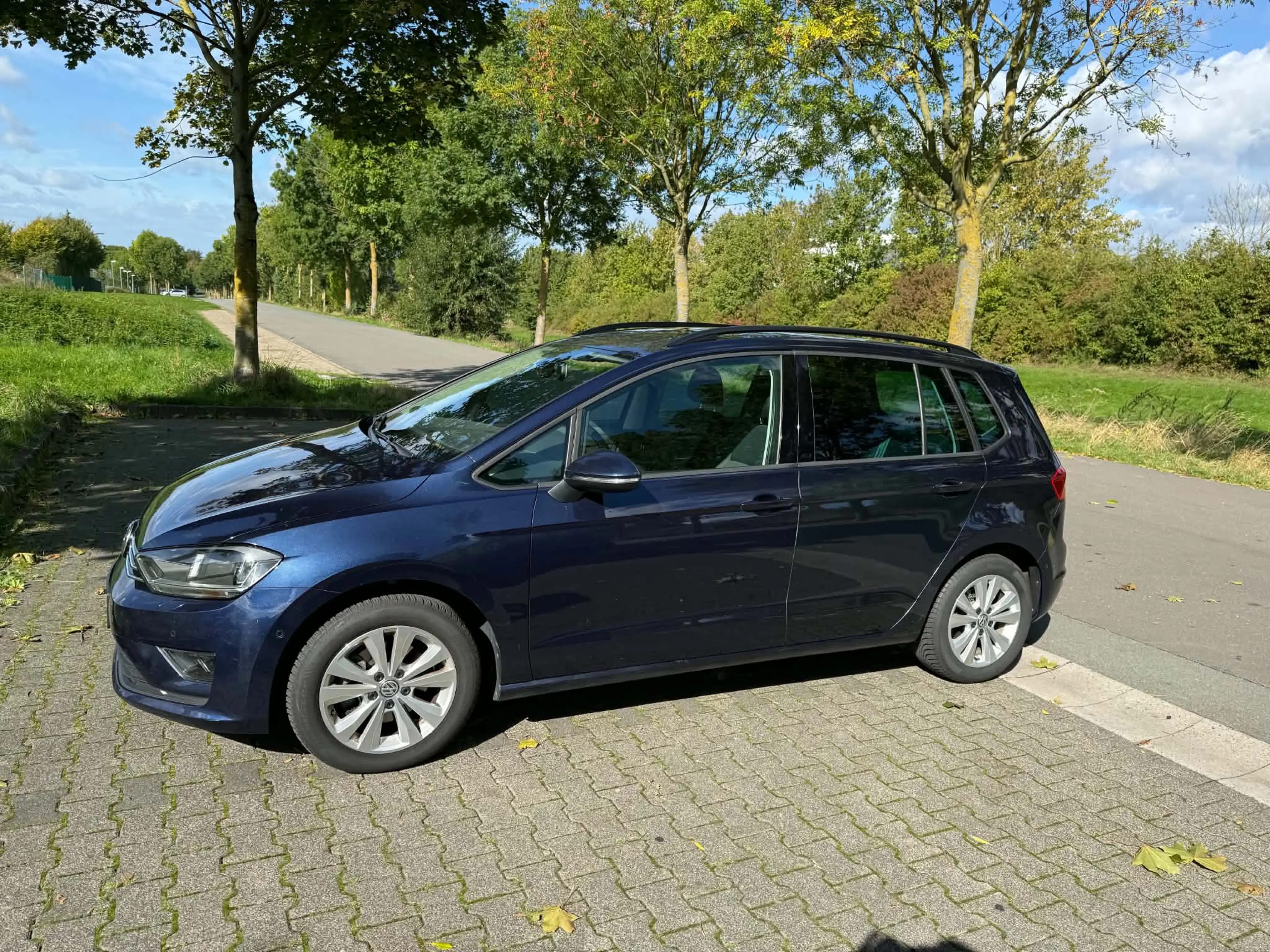 Volkswagen Golf Sportsvan Comfortline BMT/Start-Stop — photo 8