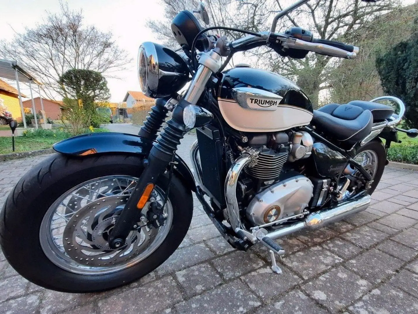 Triumph Speedmaster Bonneville Negro - 2