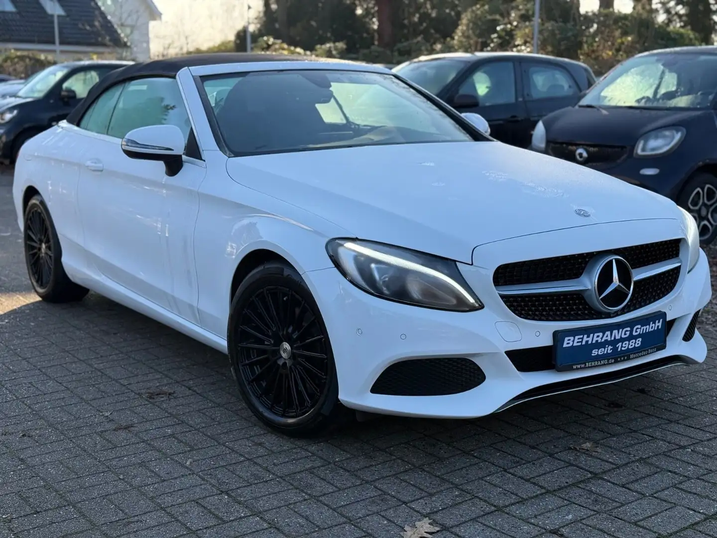 Mercedes-Benz C 180 CABRIO* Blanc - 1
