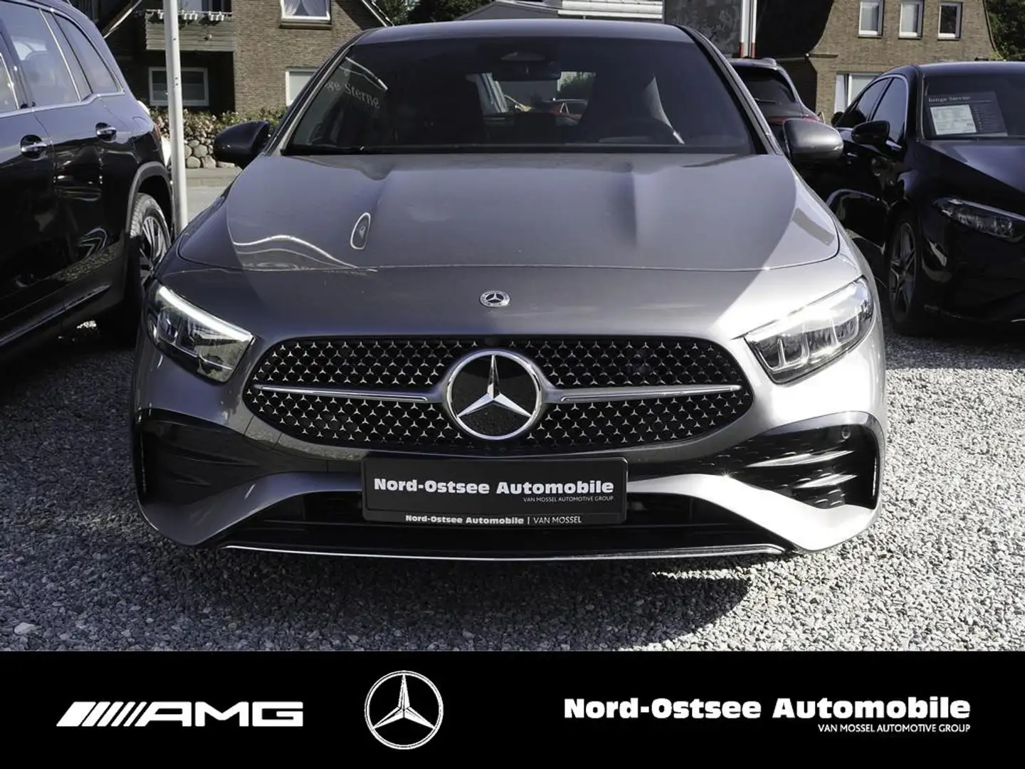 Mercedes-Benz A 200 AMG ADV.+ 360° KAMERA DISTRO LED NAVI SITZ Grigio - 2