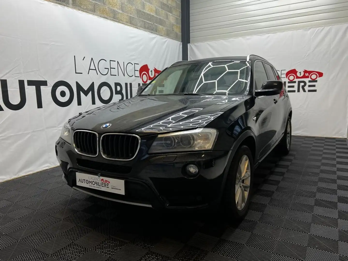 BMW X3 xDrive20dA 184ch Luxe BVA8 Noir - 1
