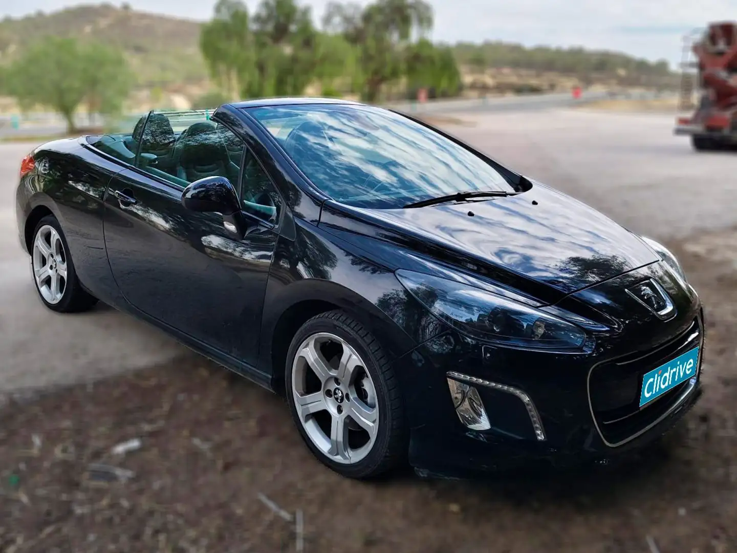 Peugeot 308 CC 2.0HDI FAP Active Negro - 2