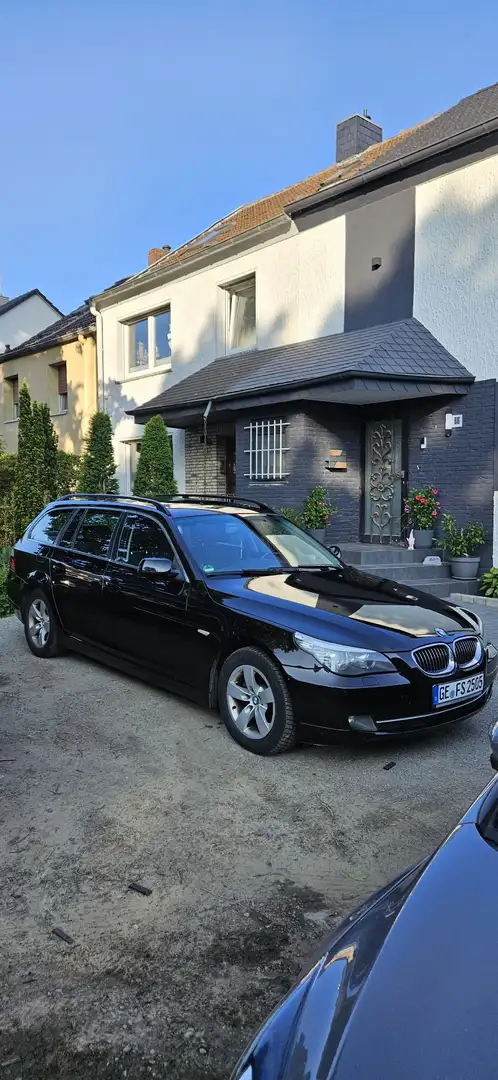 BMW 530 530d Touring Aut. Noir - 1