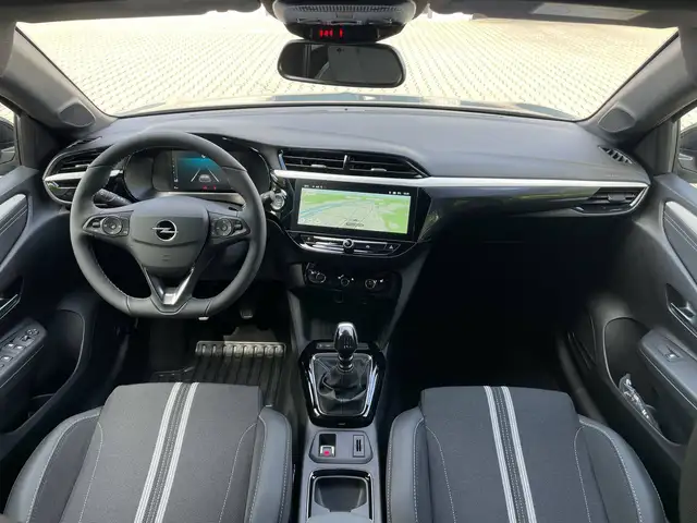 Opel Corsa view 11