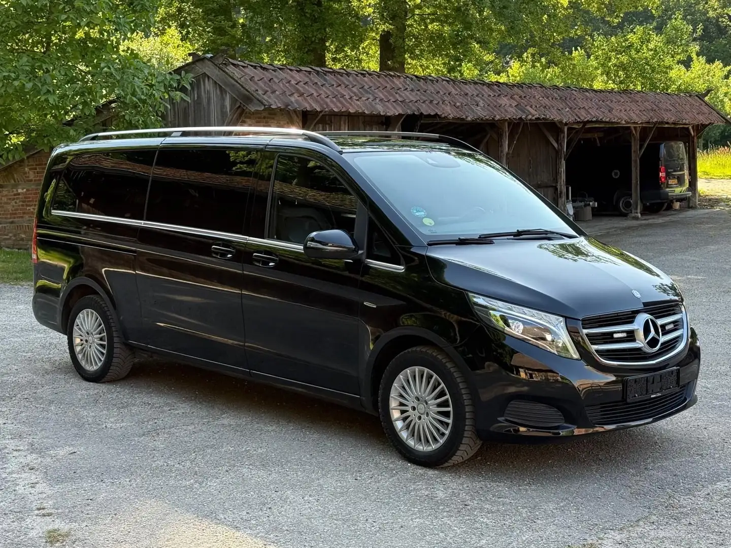 Mercedes-Benz V 200 V 250 CDI Aut.Avant ExLang-8 Sitz-LED-Nett 27680 Schwarz - 1