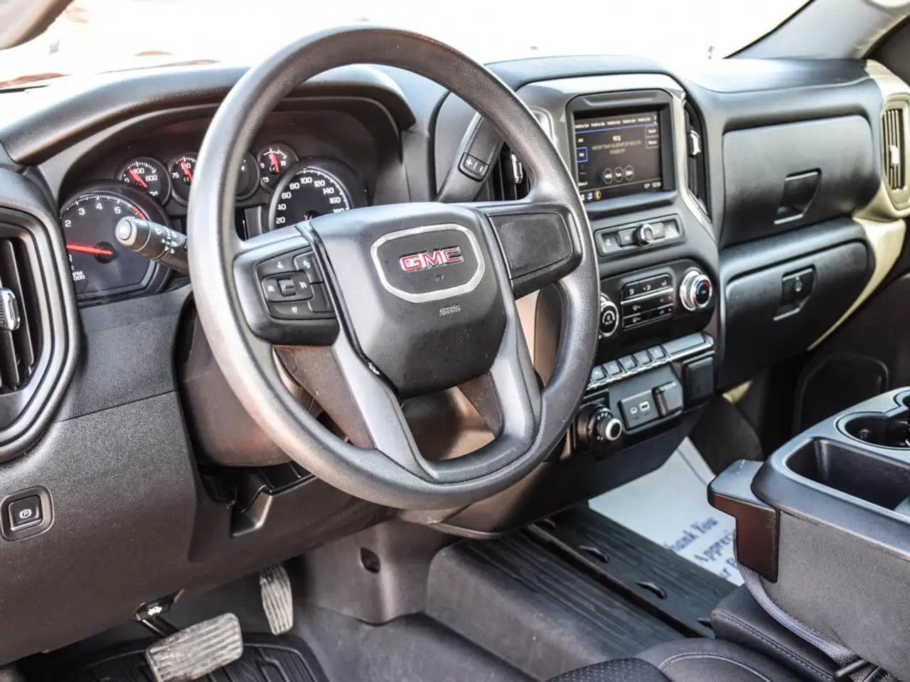 GMC Sierra 1500 снимка GMC Sierra 1500