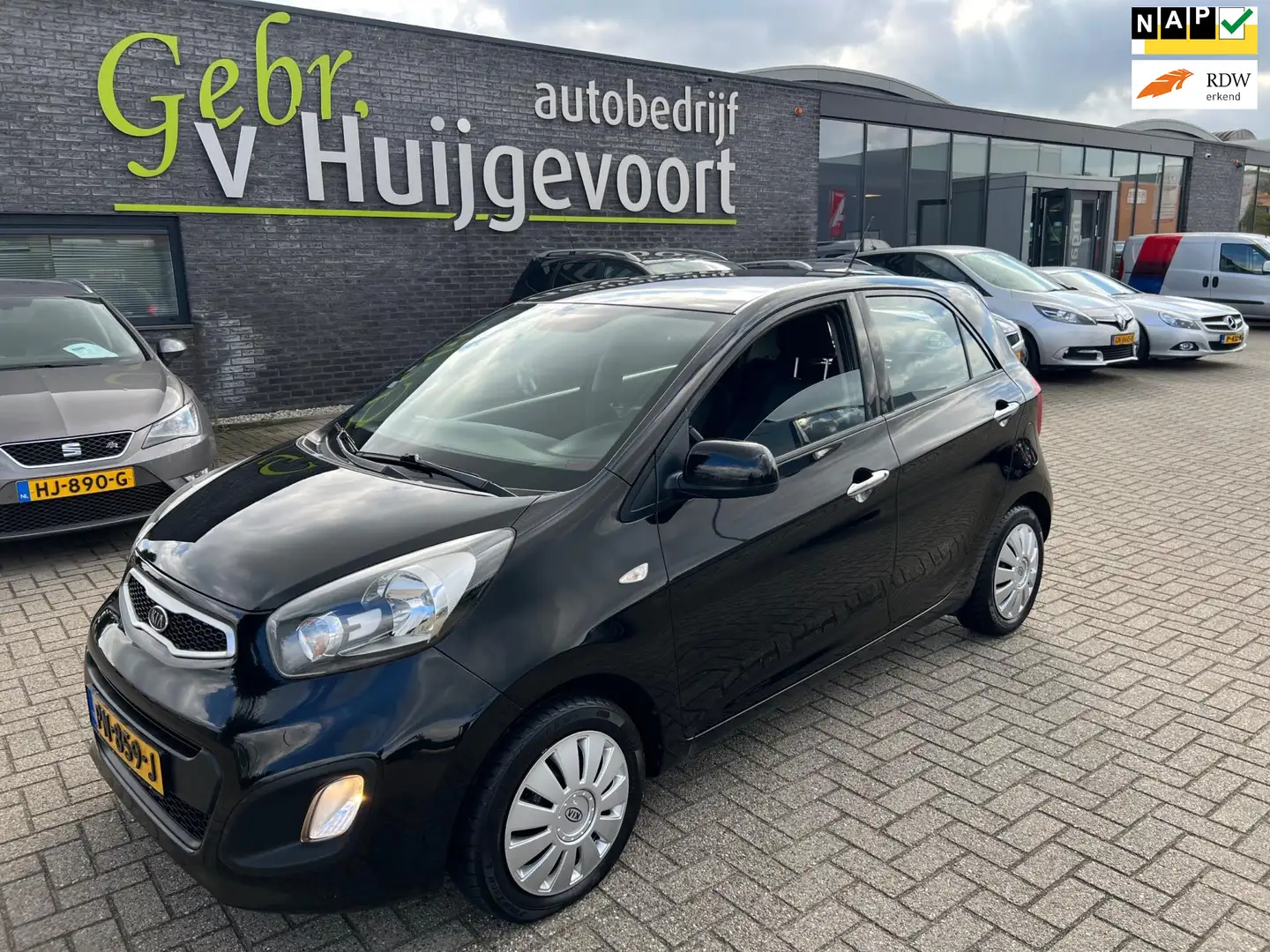 Kia Picanto 1.0 CVVT Airco Zwart - 1