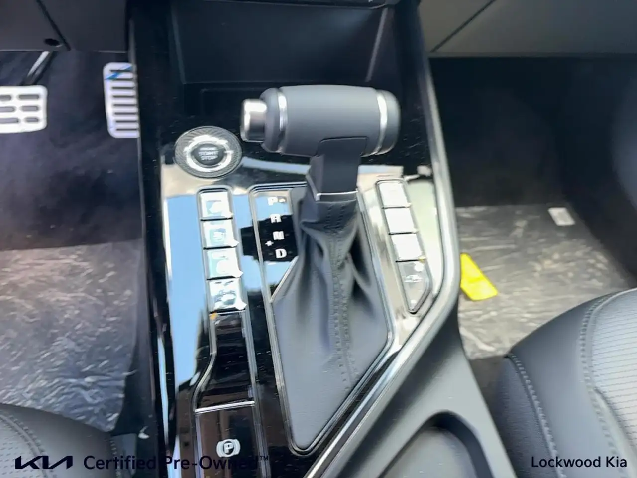 Kia Niro снимка Kia Niro