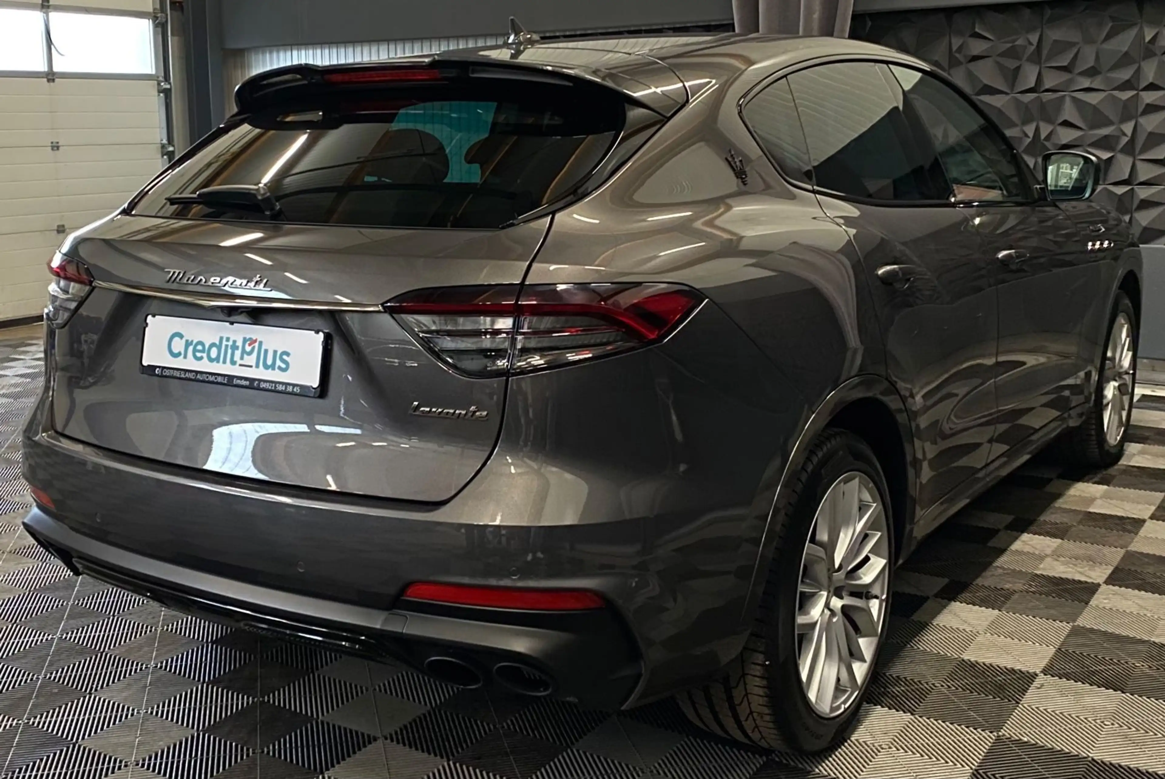 Maserati Levante Modena S, rotes Leder,1 Hand, Navi, 360° — photo 7