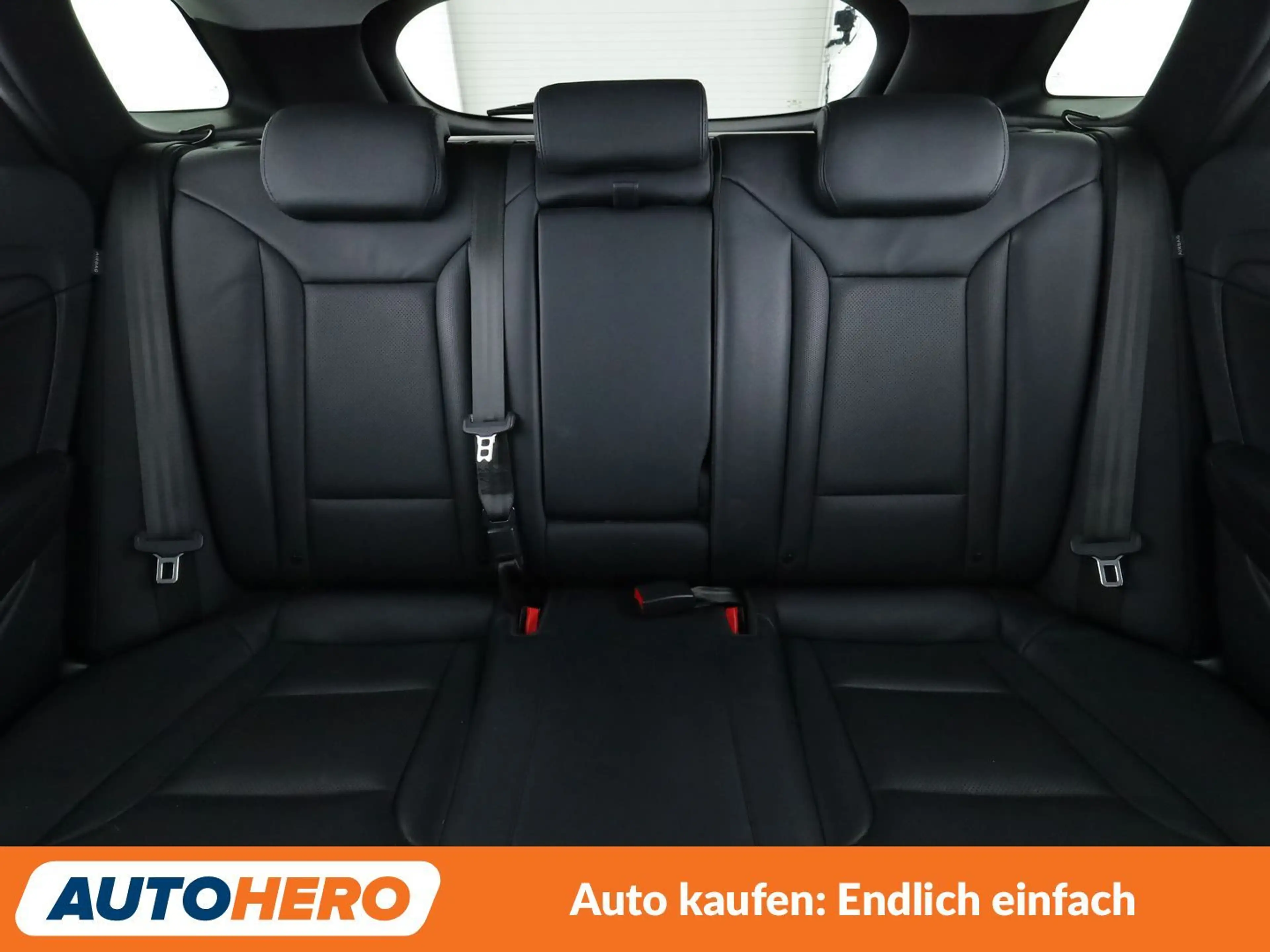 Hyundai i40 1.6 CRDi Space Plus*NAVI*TEMPO*PDC*SHZ* — photo 15