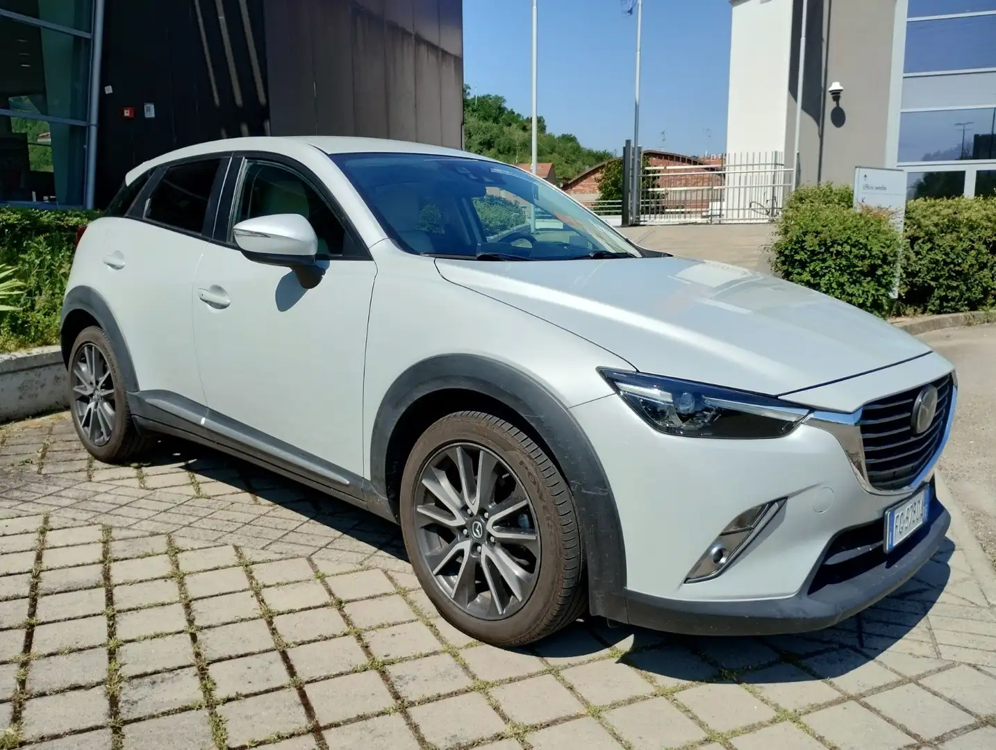 Mazda CX-3 CX-3 1.5d 2wd 105cv Grigio - 1