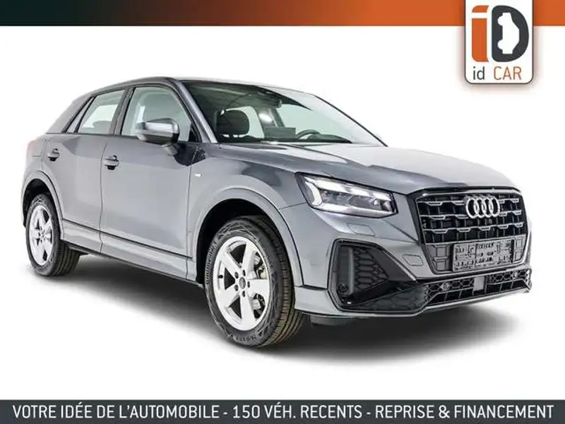 AUDI Q2