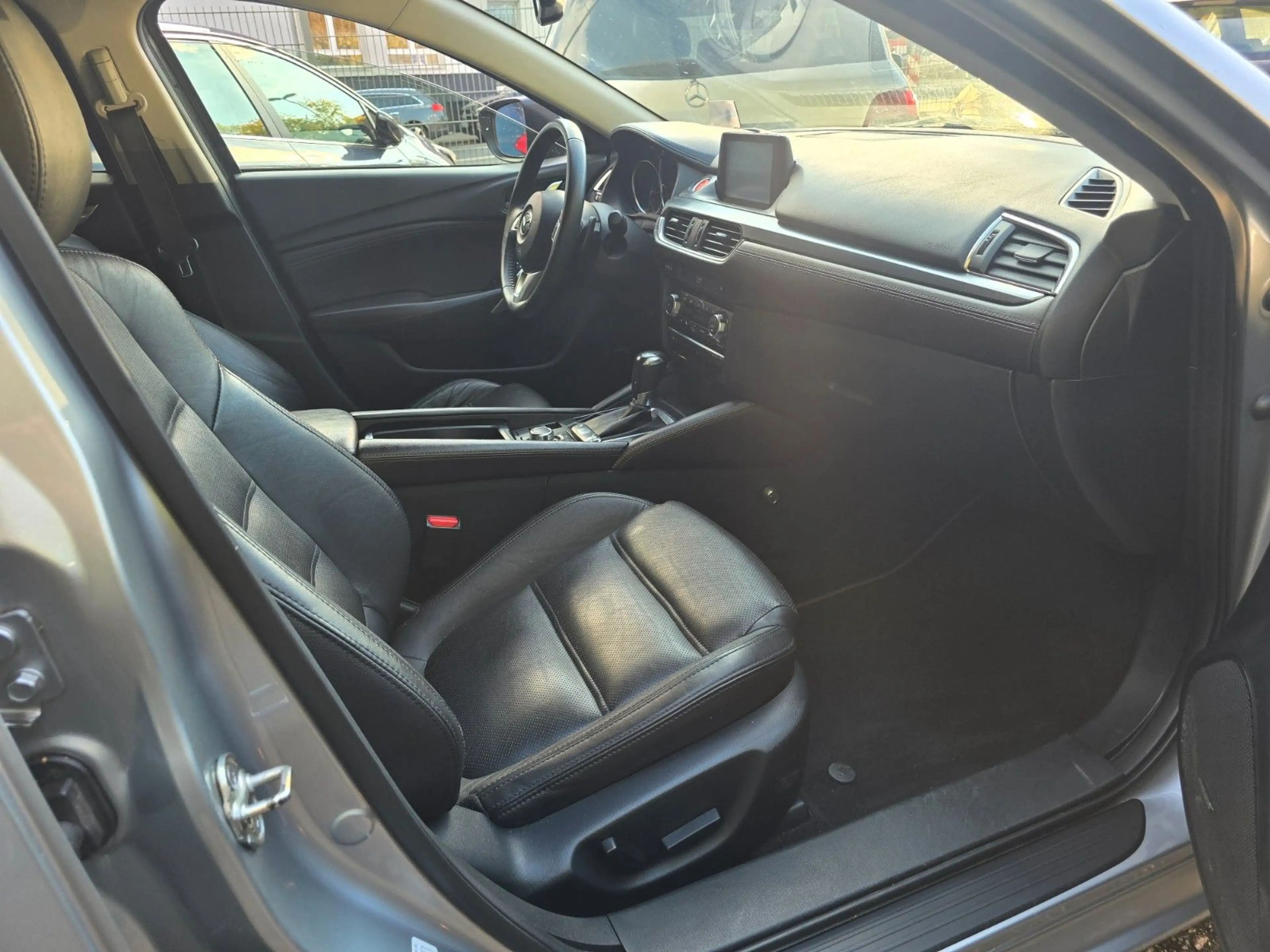 Mazda 6 Kombi Sports-Line*AUTOMATIK * — photo 14