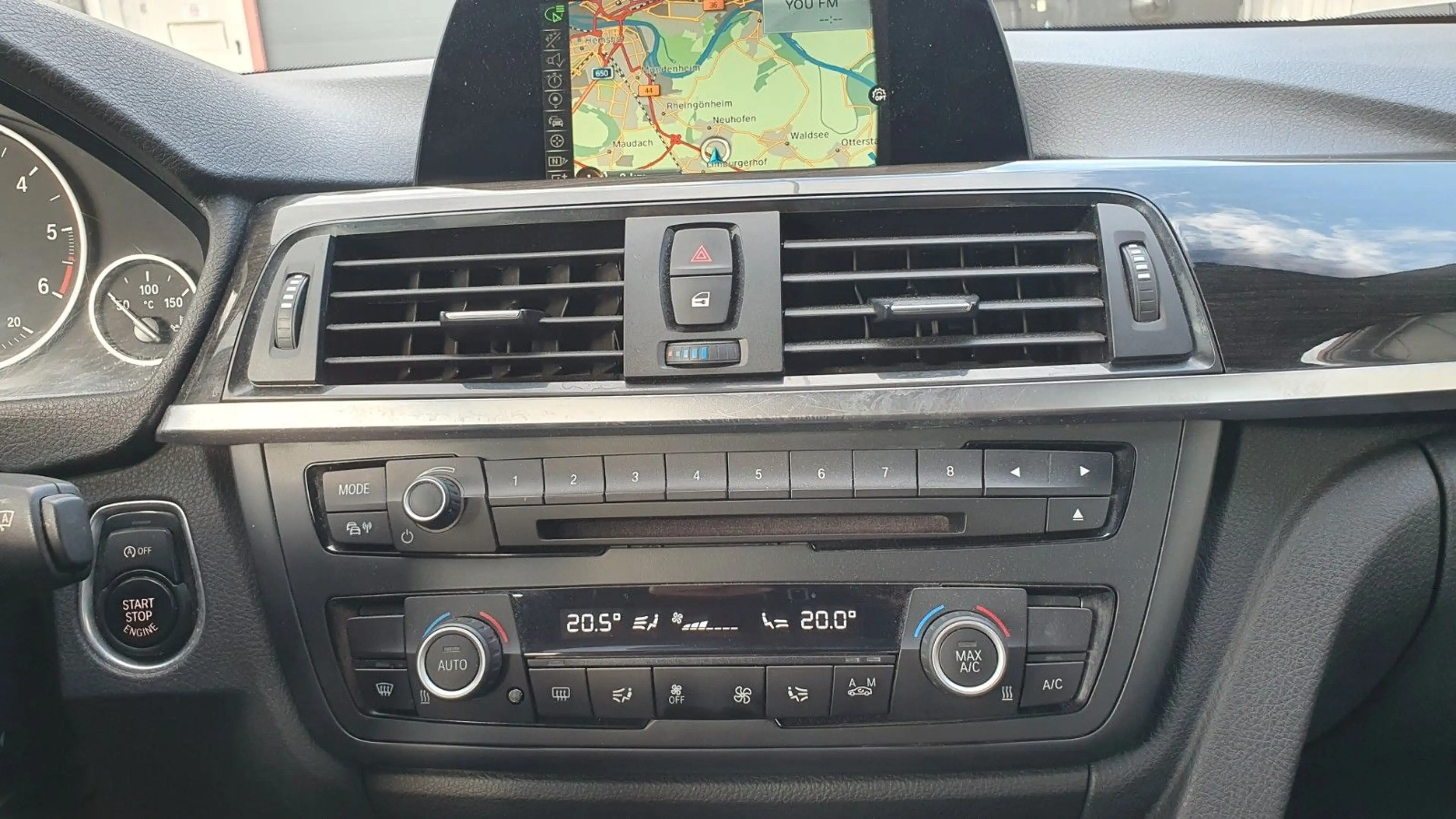 BMW 418 d Advantage,Leder,Anhängerkupplung ,Schalte — photo 11