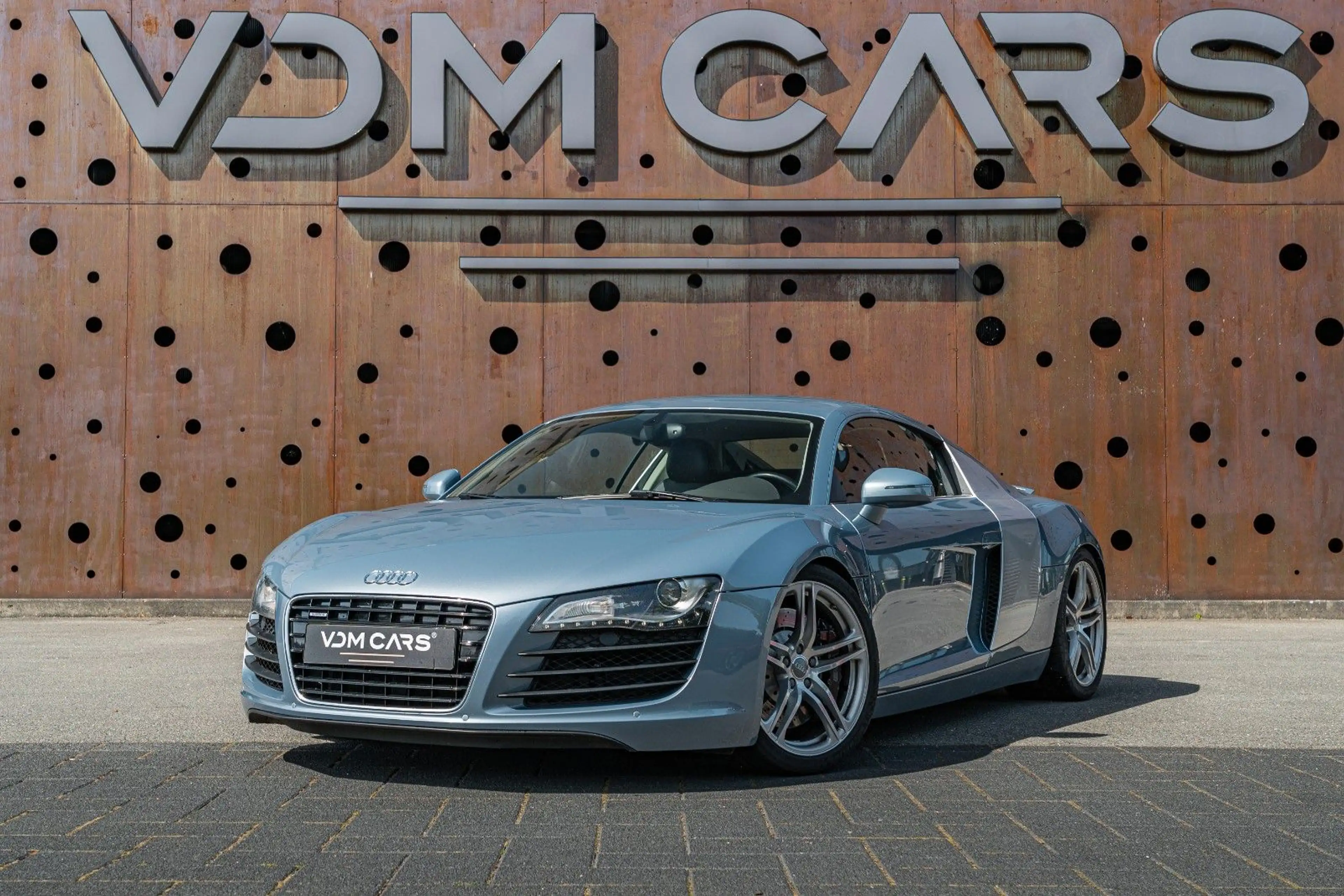 Audi R8 Coupe 4.2 FSI quattro