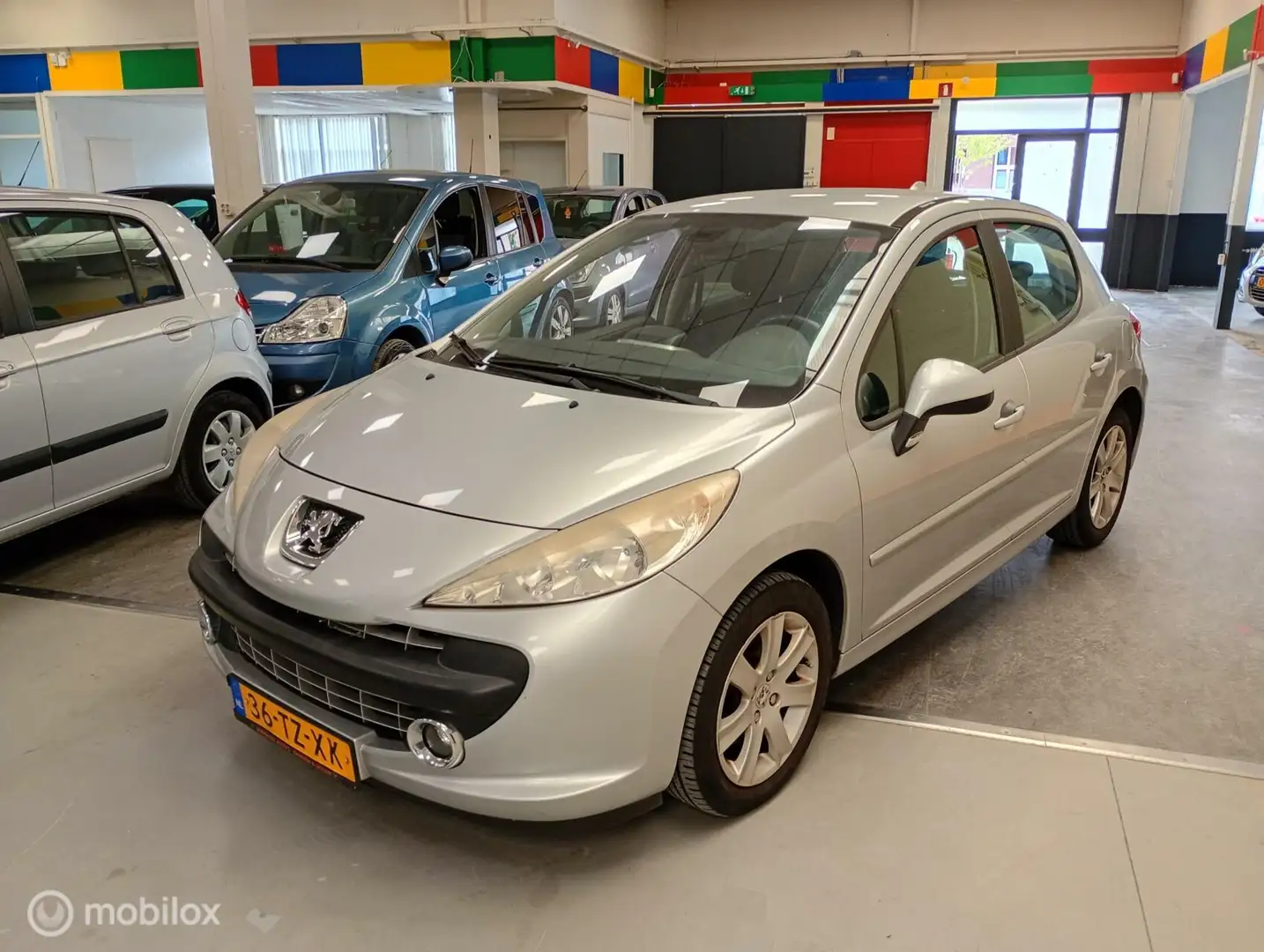 Peugeot 207 1.6 VTi XS Pack. 1e Eigenaar / Airco / 5Drs Grau - 1