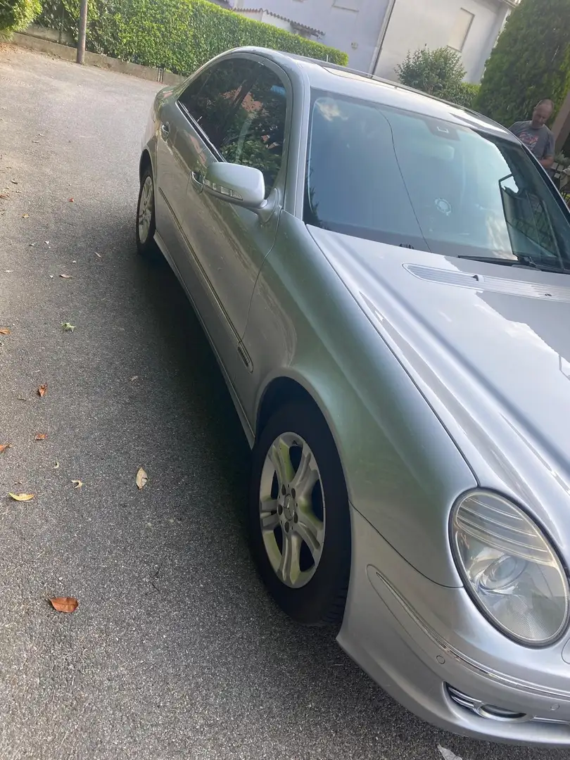 Mercedes-Benz E 220 CDI Automatik Avantgarde DPF - 2