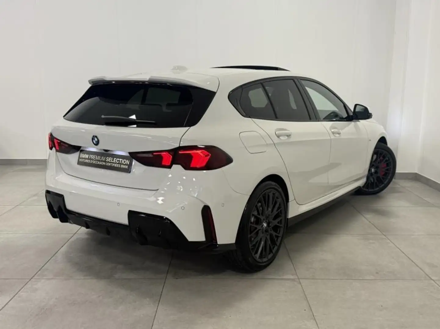 BMW 120 120dA 163ch M Sport DKG7 Wit - 2