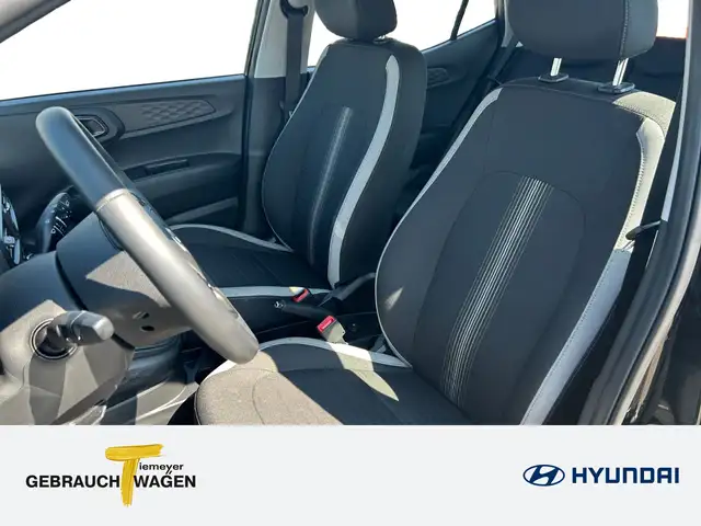 Hyundai I10 view 10