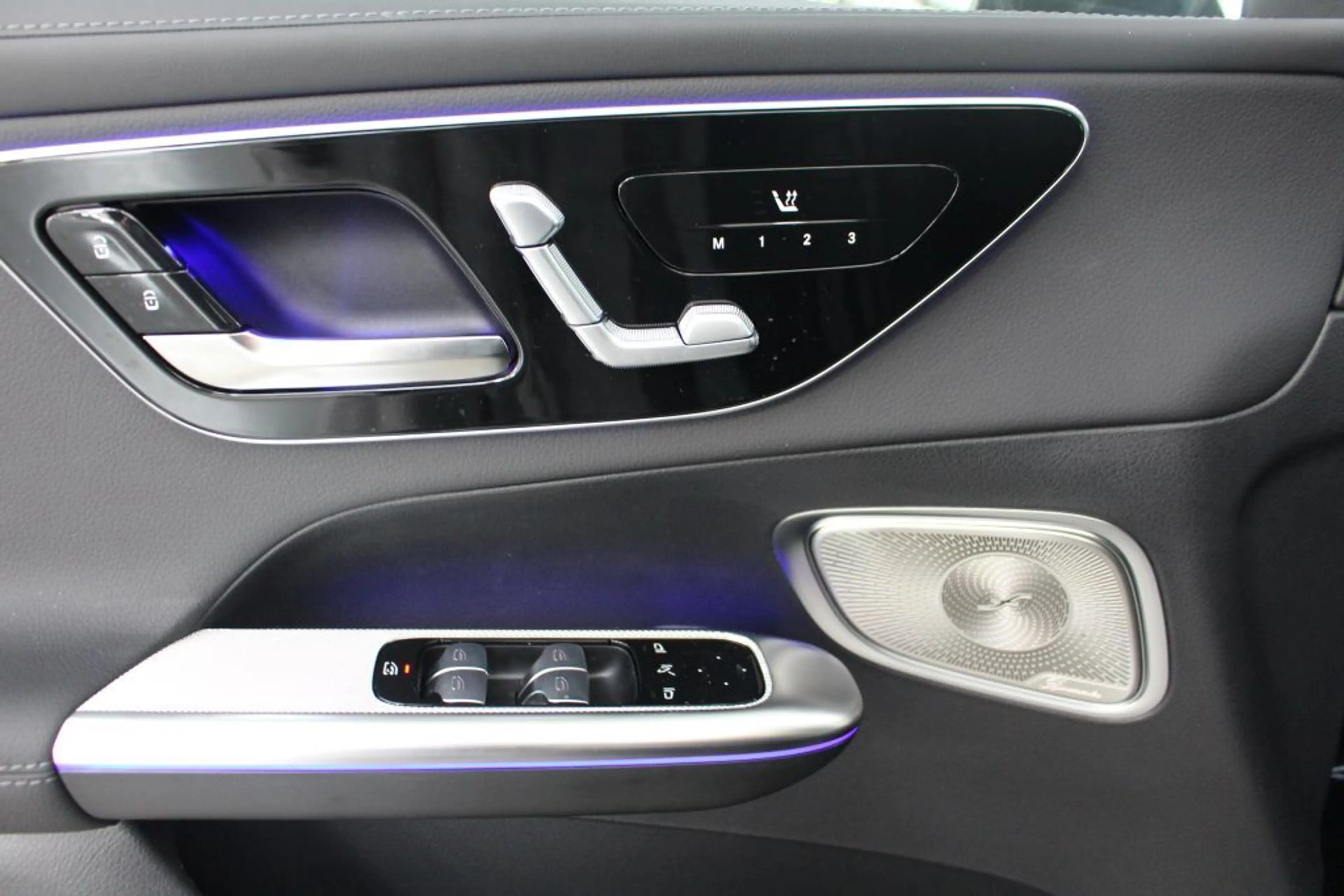 Mercedes-Benz GLC 450 d 4M AMG Coupé Burmester DISTRONIC Night — photo 7